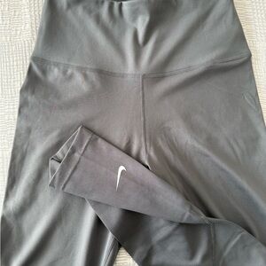 Nike One High-Rise Leggings in Charcoal Gray